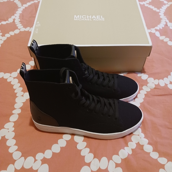 Michael Kors Edie Hightop Sneakers - Picture 1 of 13